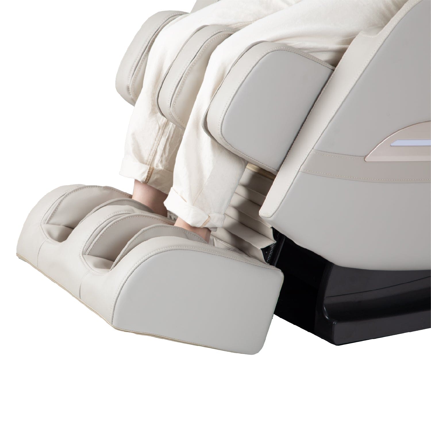 AmaMedic R7 LE Full-Body Massage Chair with Heat, Bluetooth